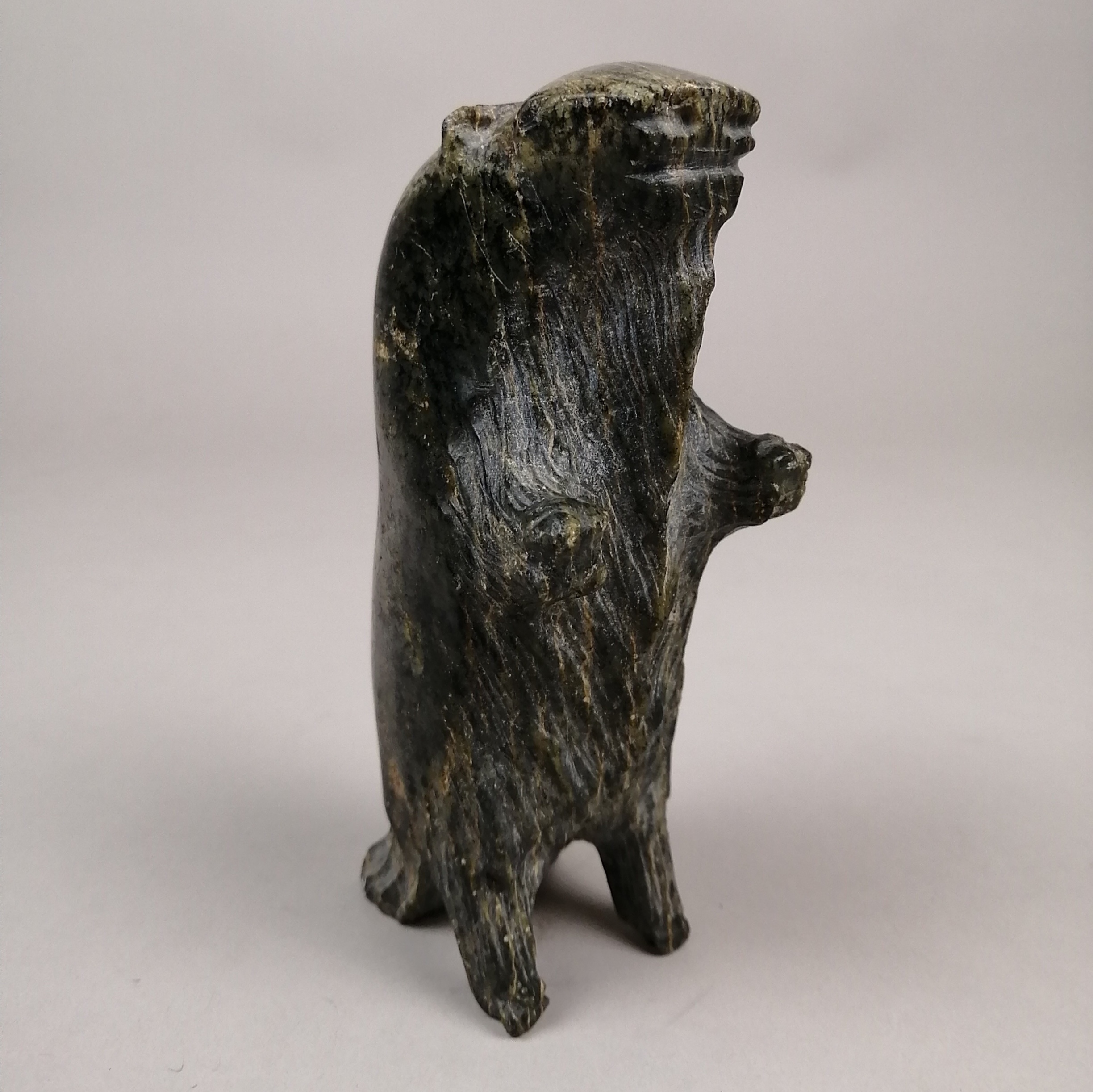 Nutria Inuit de serpentina