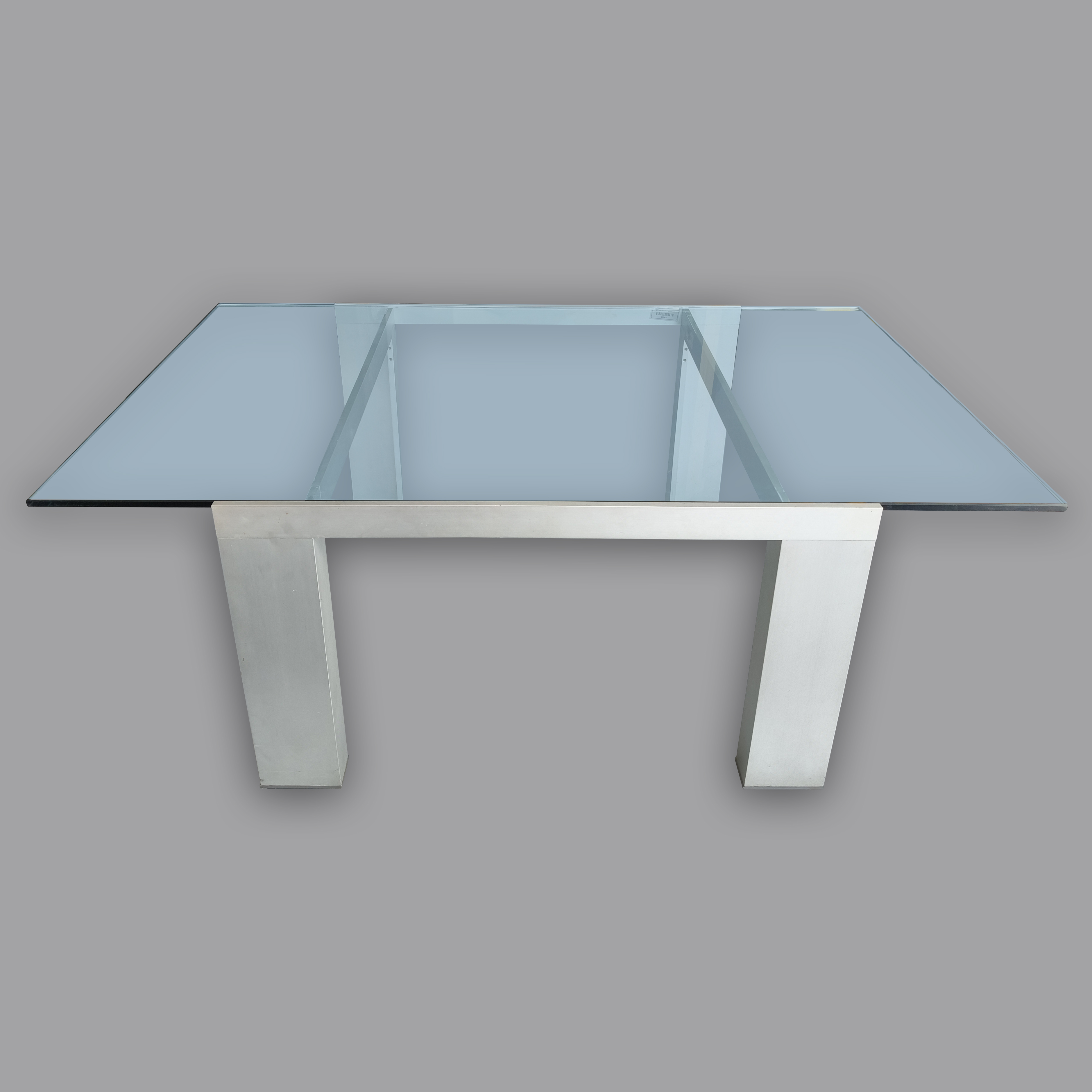 Jesús Gasca para STUA. Mesa de centro Deneb en aluminio anodizado
