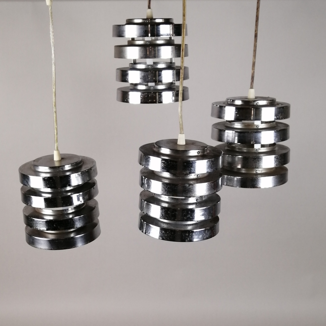 Juego de 4 lámparas de techo en aluminio cromado