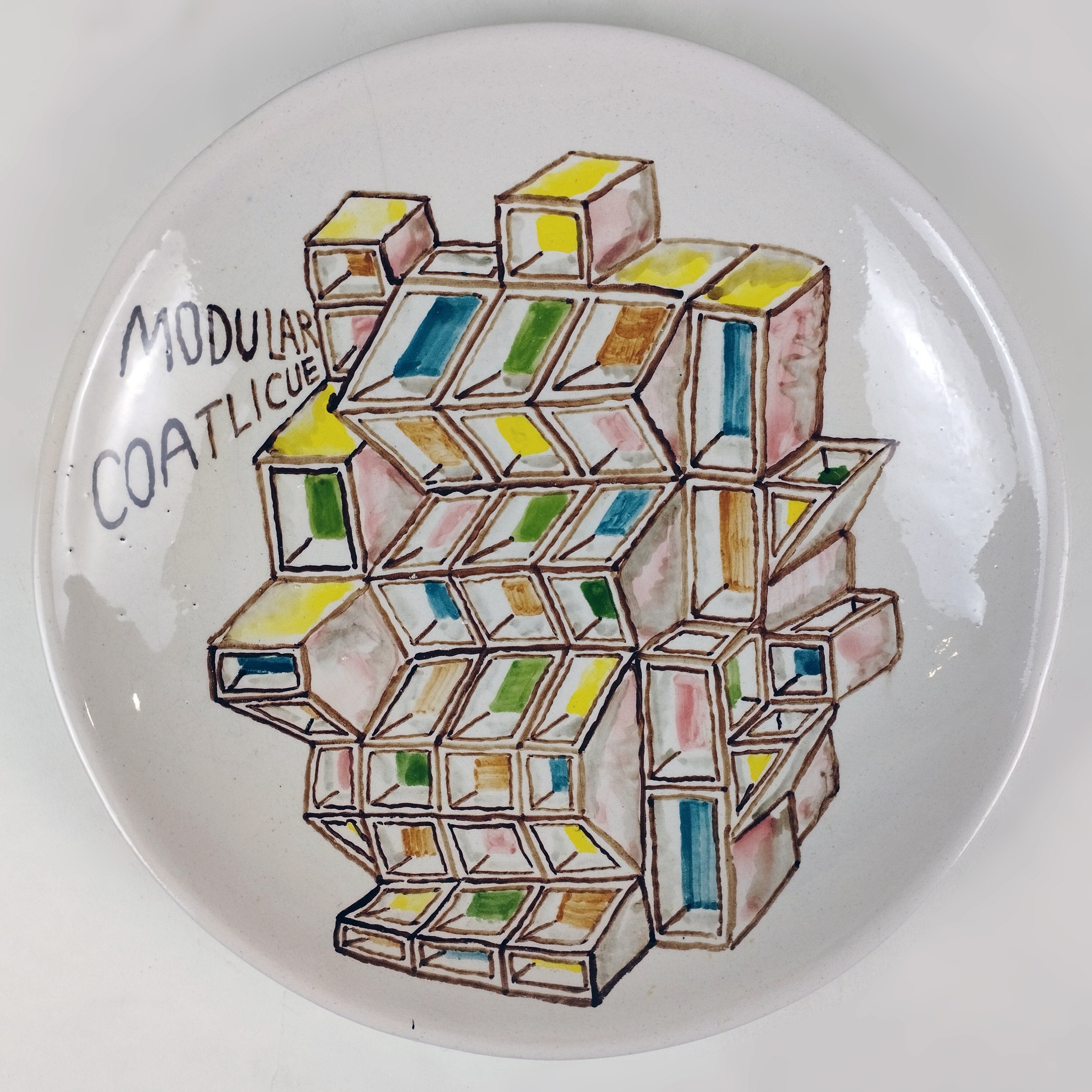 Cisco Jiménez. Modular Coatlicue. Plato de cerámica de Cuernavaca
