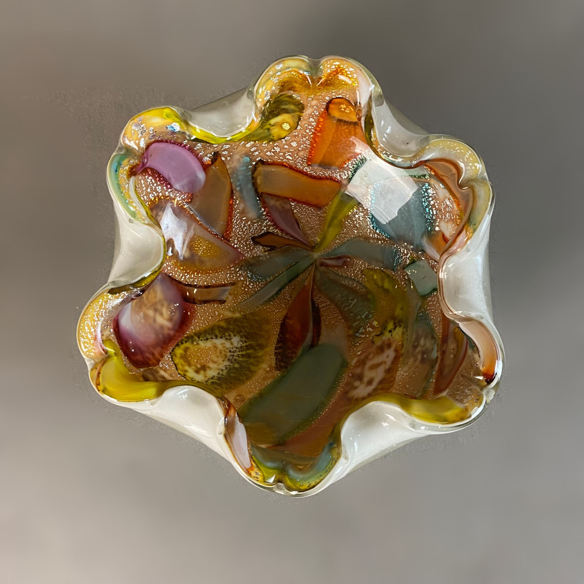 Dino Martens. Cenicero en cristal de Murano tutti frutti ondulado