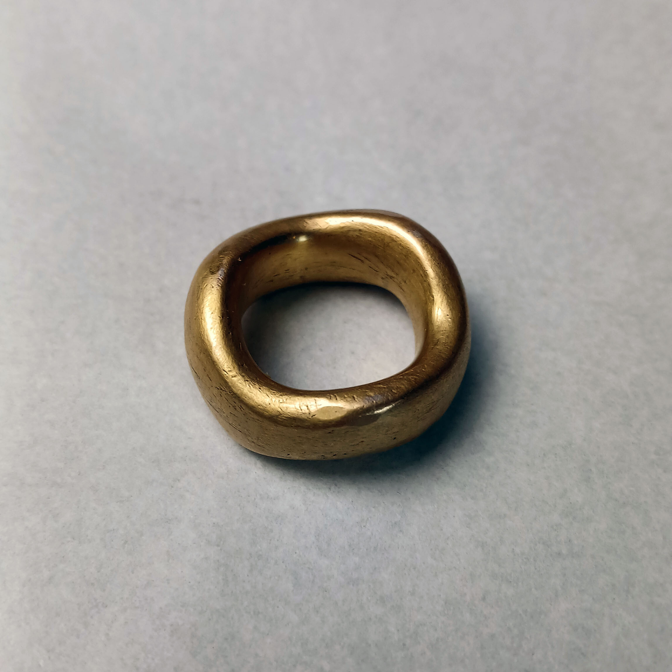 Maria Jose de Simon. Anillo plata .925 chapado en oro