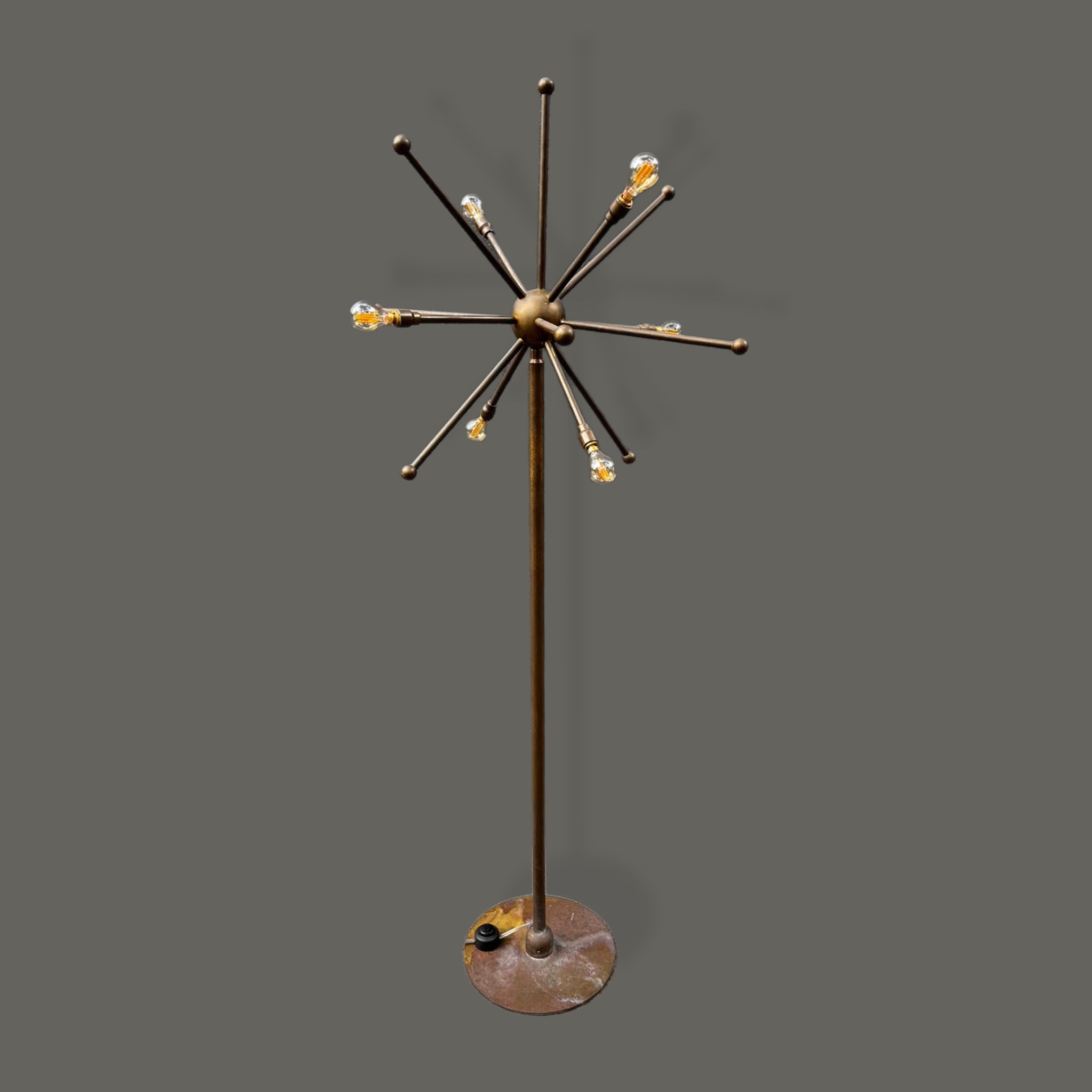Lámpara de pie Sputnik en bronce