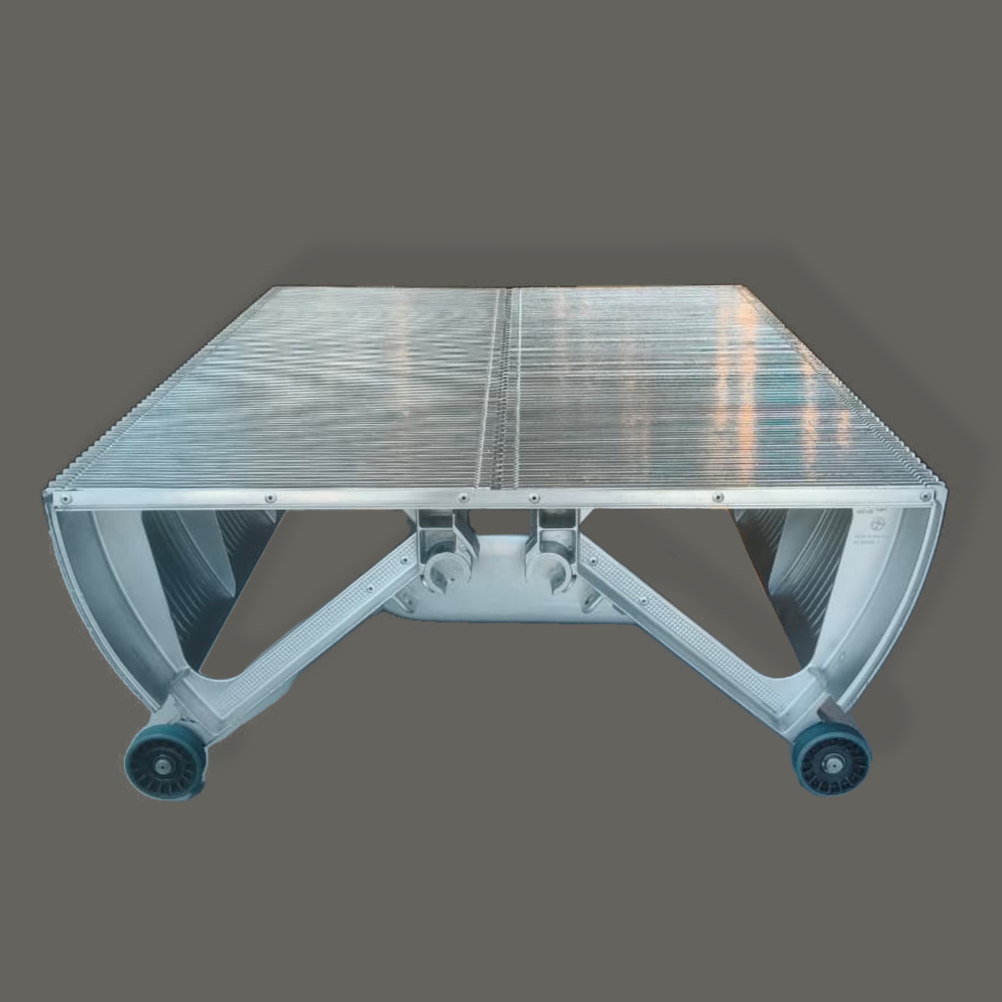 Mesa de centro Escalator en aluminio