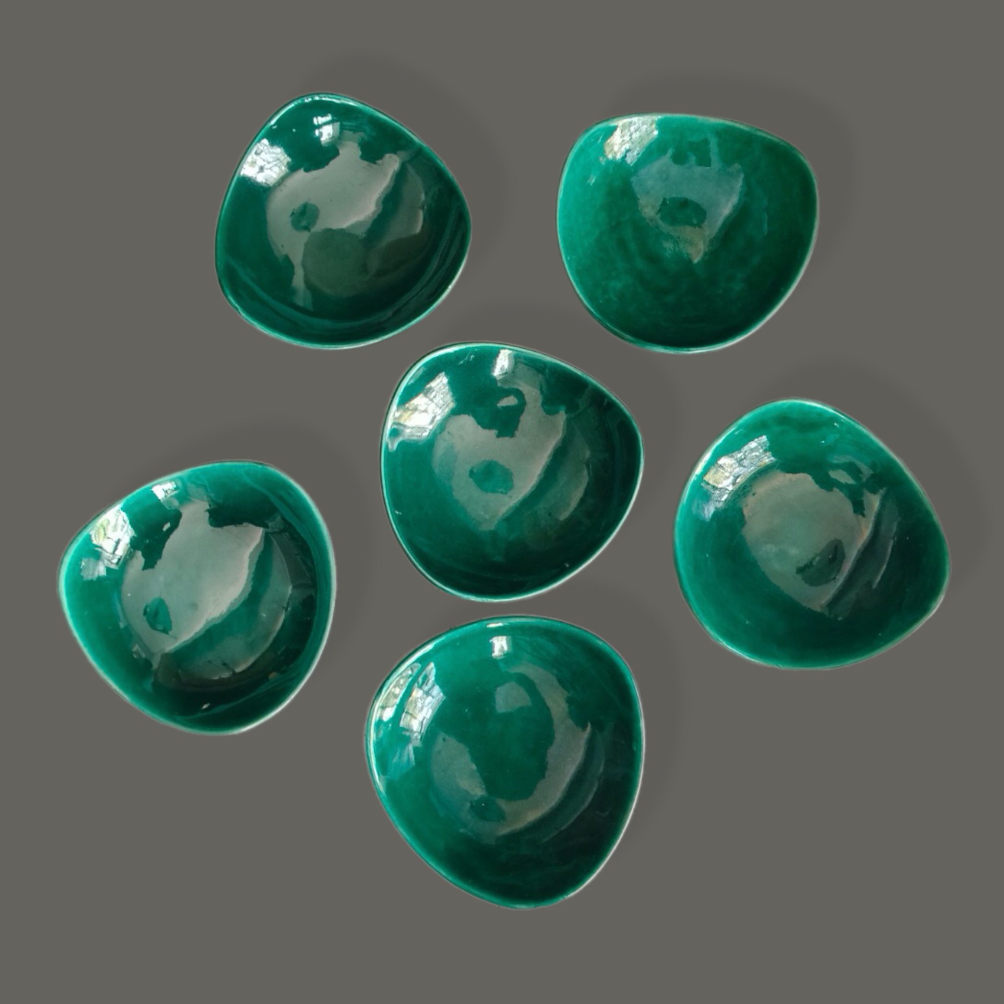 Mexicana de Ceramica. Juego de 6 cuencos en ceramica verde
