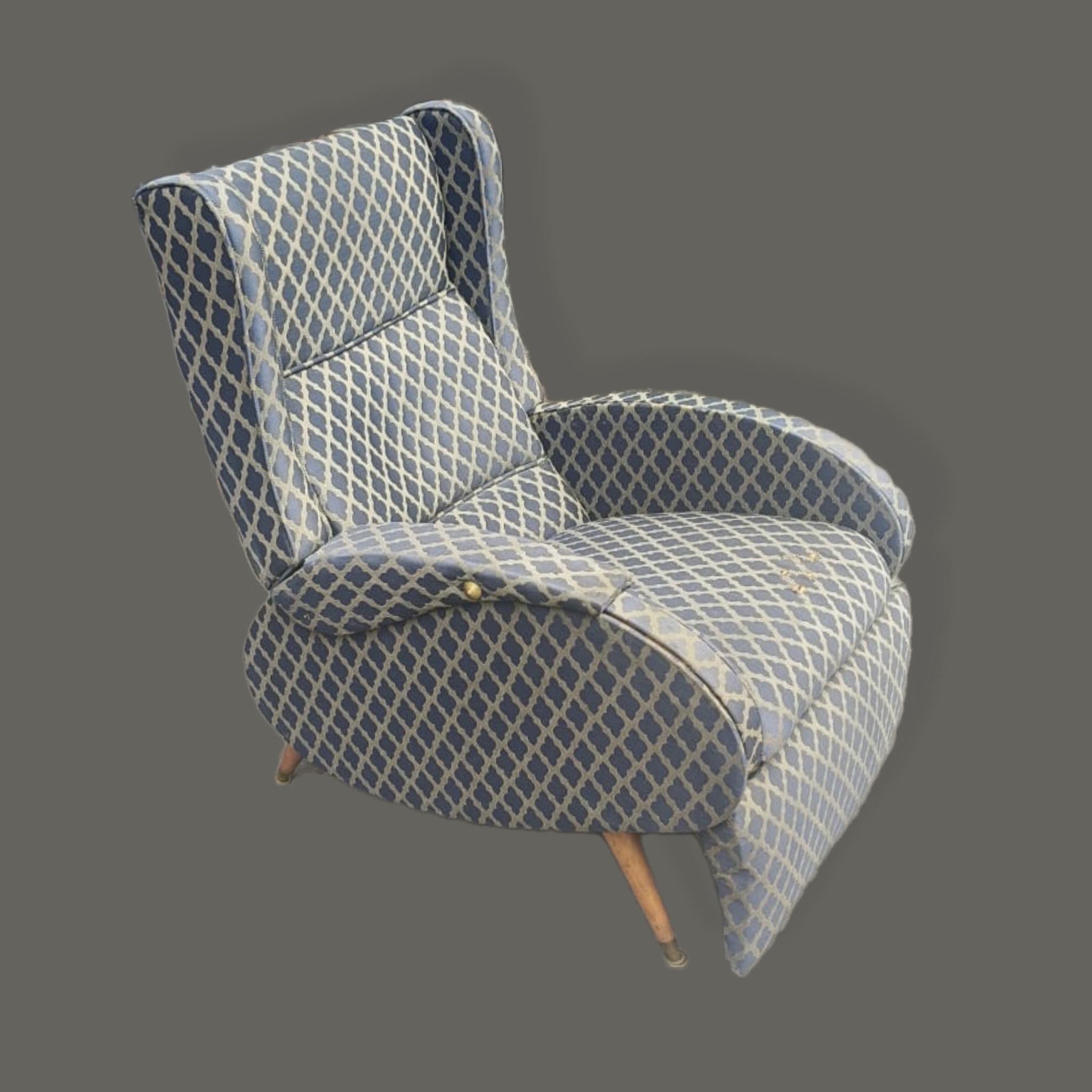 Sillón Reposet con soportes en caoba, personalizable