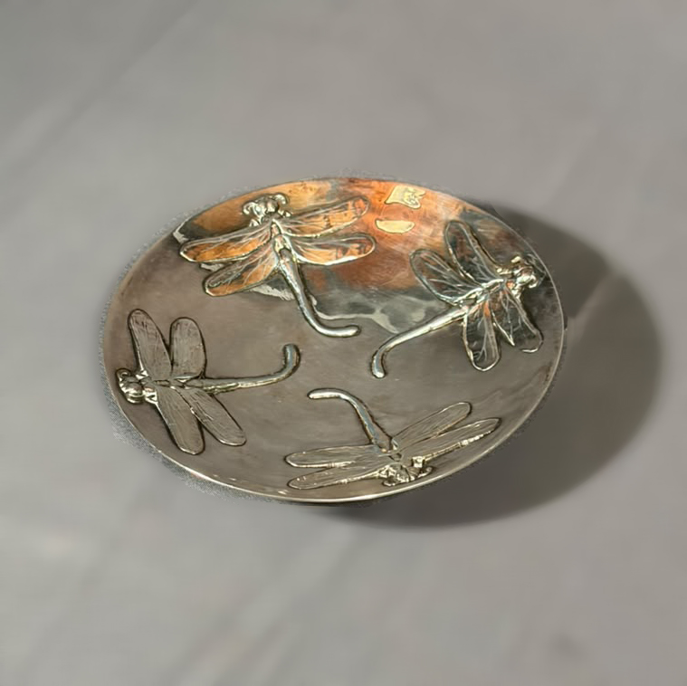 Christofle. Plato Libellule en metal plateado diseño con libélulas