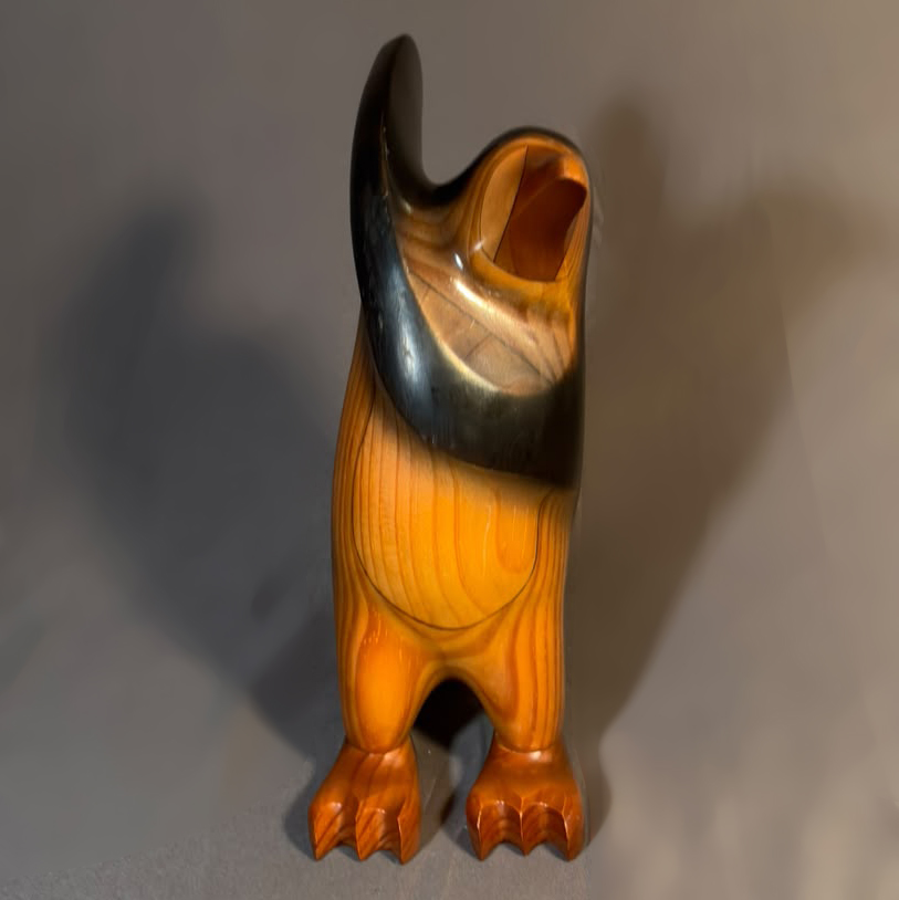 Polyte Solet. Pingüino de madera
