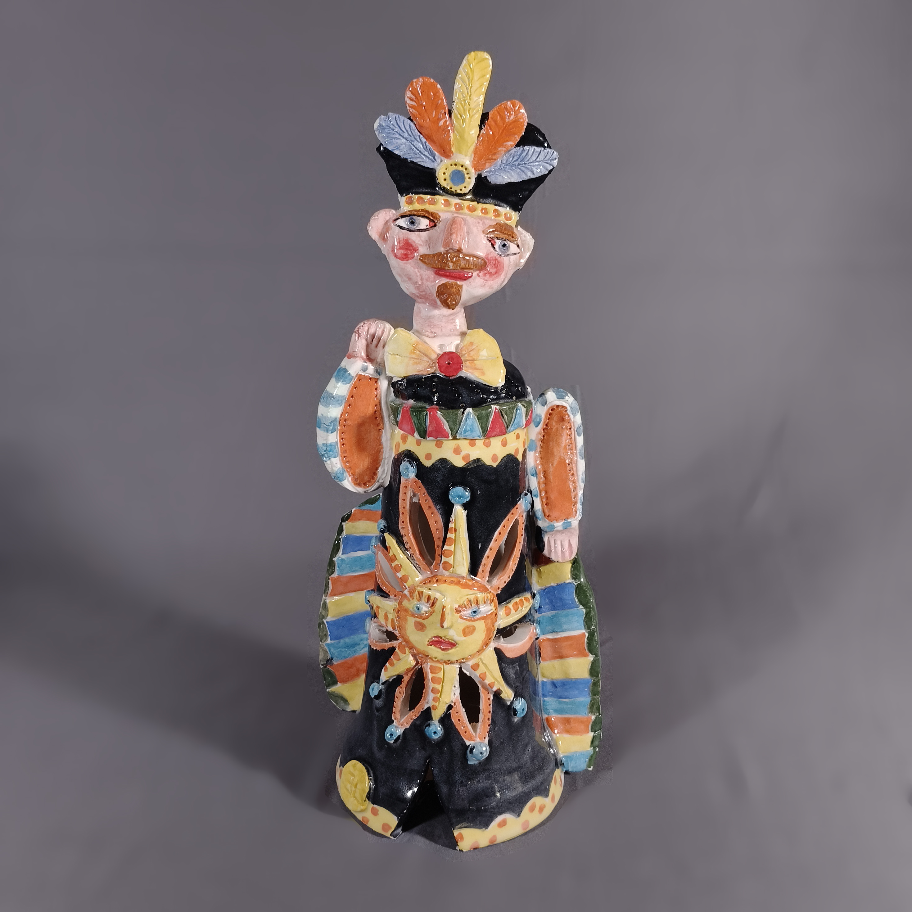 Eric Ledoux. Chinelo de cerámica policromada